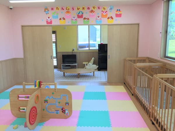 保育室・乳児室1