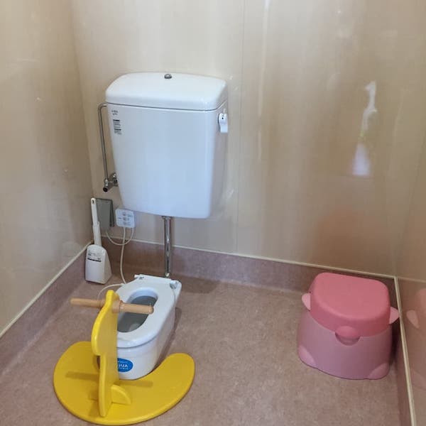 トイレ・手洗い場1